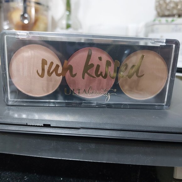 Ulta Sunkissed Face Palette Highlighter Blush Bronzer New - Picture 1 of 2